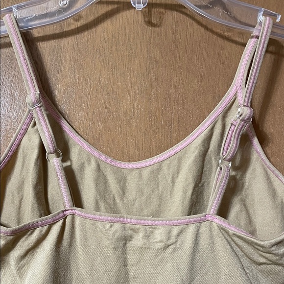 Maidenform Cream Camisole with Pink Trim - Picture 4 of 5
